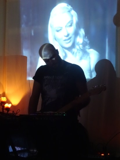 TheStarPillowHANSGoornov17-03