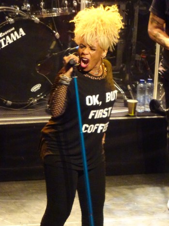 Mother'sFinestLuxorLiveArnhemmei18-09