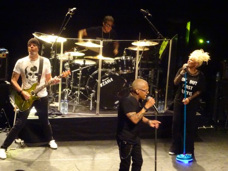 Mother'sFinestLuxorLiveArnhemmei18-21